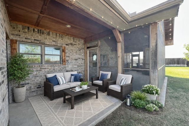 1805 MADISON Avenue, Dumas, TX 79029