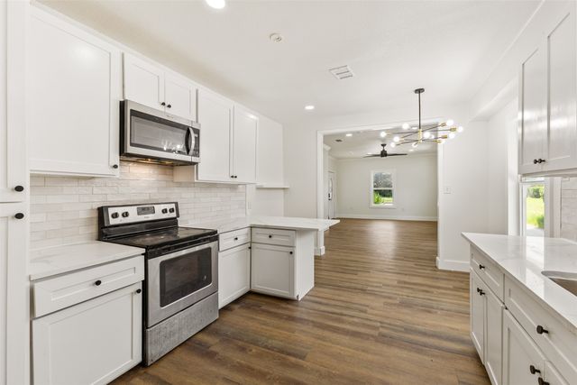 418 Lillian Street, Dallas, TX 75211