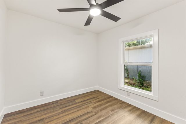 418 Lillian Street, Dallas, TX 75211