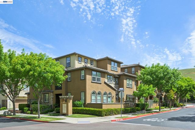 3118 Fioli Way, San Ramon, CA 94582