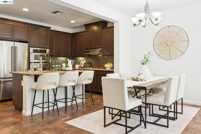 3118 Fioli Way, San Ramon, CA 94582