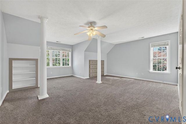 9324 Oak River Dr, South Chesterfield, VA 23803