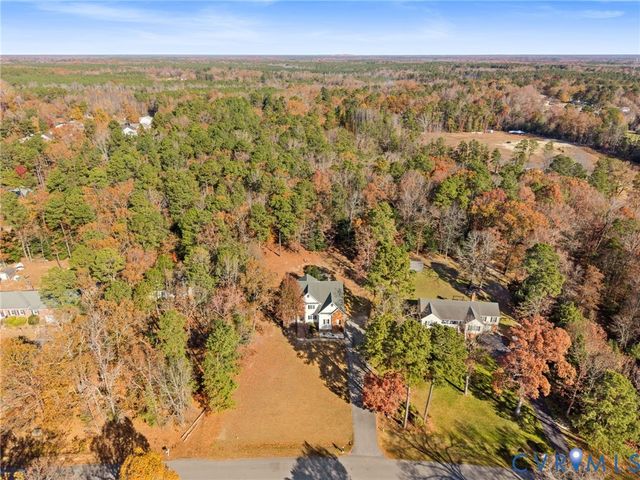 9324 Oak River Dr, South Chesterfield, VA 23803