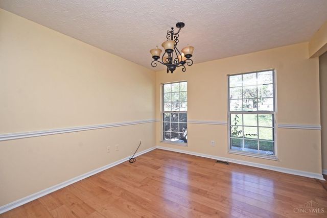 7853 West Chester Road, West Chester, OH 45069