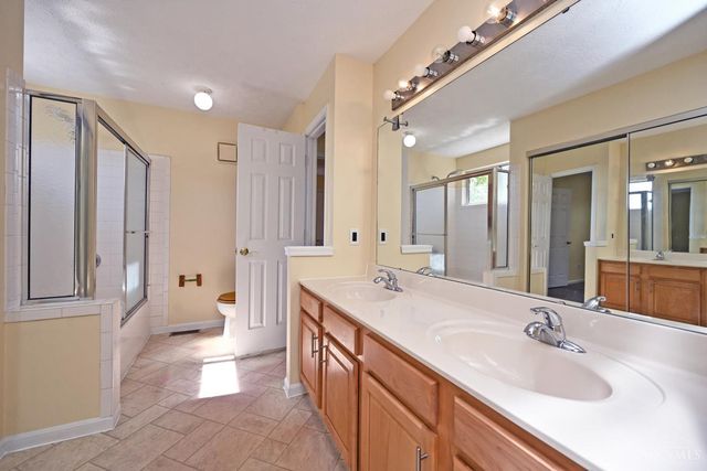 7853 West Chester Road, West Chester, OH 45069