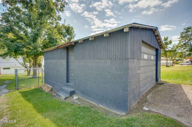 1826 Pittstown Rd Road, Bristol, VA 24201