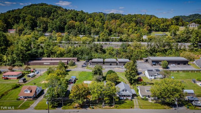 1826 Pittstown Rd Road, Bristol, VA 24201