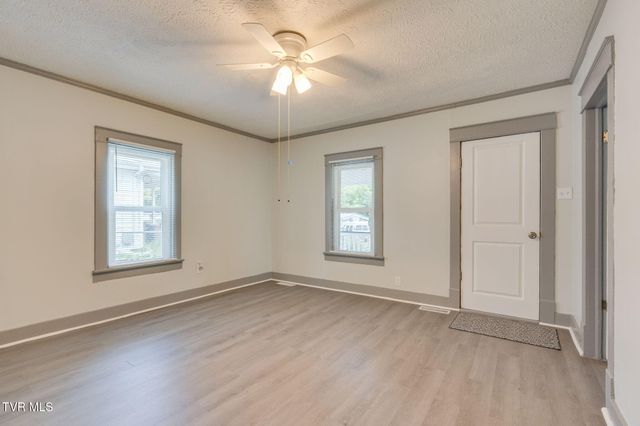 1826 Pittstown Rd Road, Bristol, VA 24201