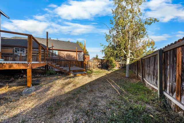 1770 SW 22nd Court, Redmond, OR 97756