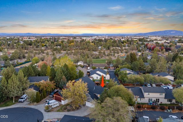 1770 SW 22nd Court, Redmond, OR 97756