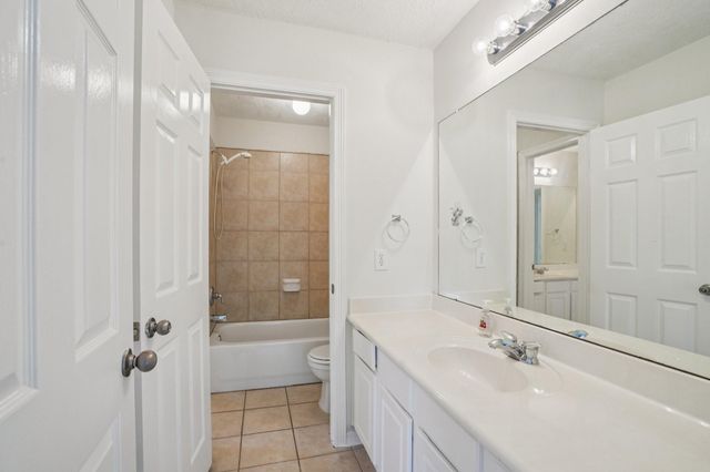 7803 Deerwood Lake Drive, Humble, TX 77346