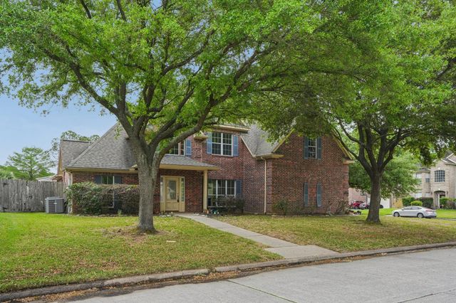 7803 Deerwood Lake Drive, Humble, TX 77346