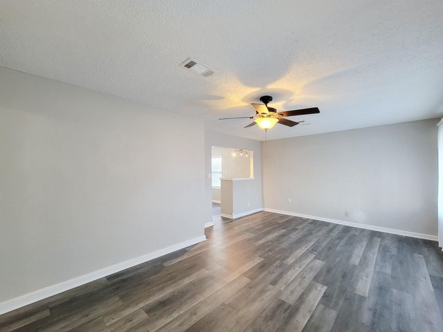 4817 Lawndale Street, La Marque, TX 77568