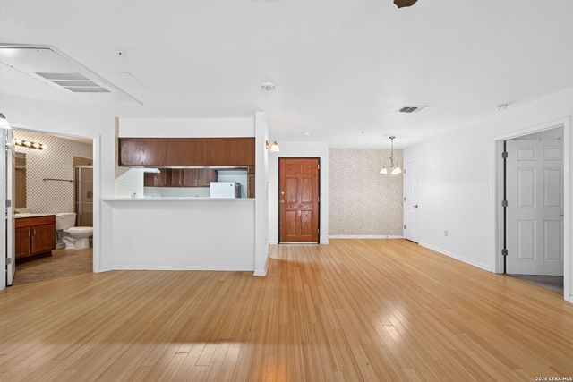 4111 Medical Dr Apt A201, San Antonio, TX 78229
