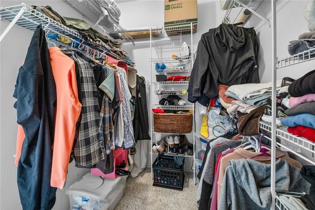 4515 W Creekview Drive, Rogers, AR 72758