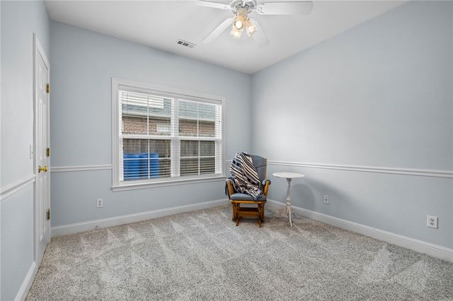 4515 W Creekview Drive, Rogers, AR 72758