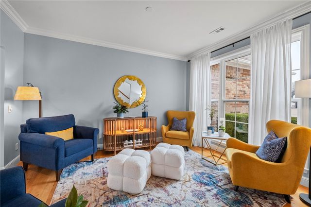 4515 W Creekview Drive, Rogers, AR 72758