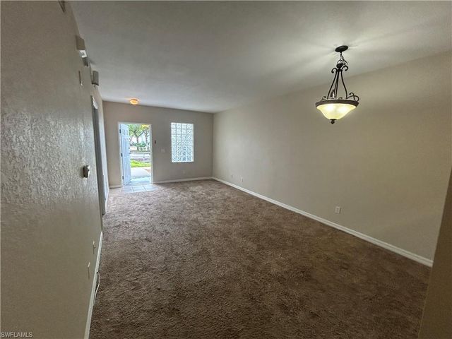 8358 Bernwood Cove LOOP 707, Fort Myers, FL 33966