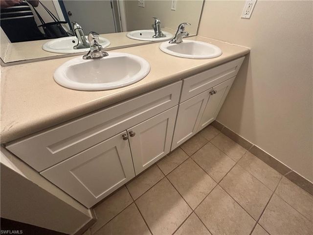 8358 Bernwood Cove LOOP 707, Fort Myers, FL 33966