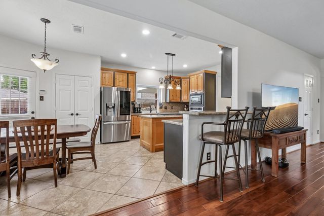 23921 Dorrington Estates Lane, Conroe, TX 77385