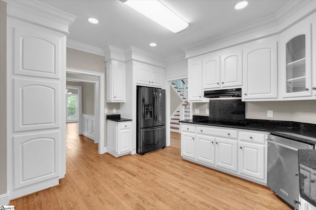 4 Fenwick Place, Greer, SC 29650