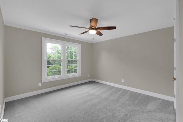 4 Fenwick Place, Greer, SC 29650