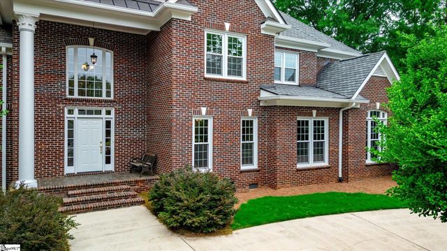 4 Fenwick Place, Greer, SC 29650