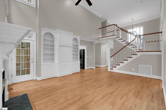 4 Fenwick Place, Greer, SC 29650