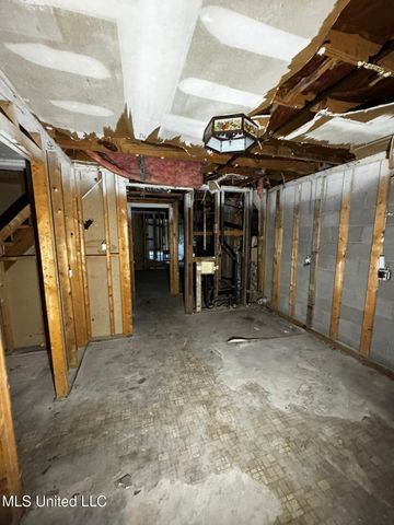 2514 19th Avenue, Gulfport, MS 39501