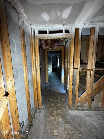 2514 19th Avenue, Gulfport, MS 39501