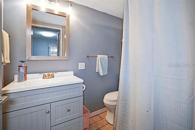 2650 25TH AVENUE N, St Petersburg, FL 33713