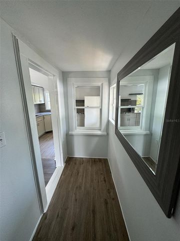 2650 25TH AVENUE N, St Petersburg, FL 33713