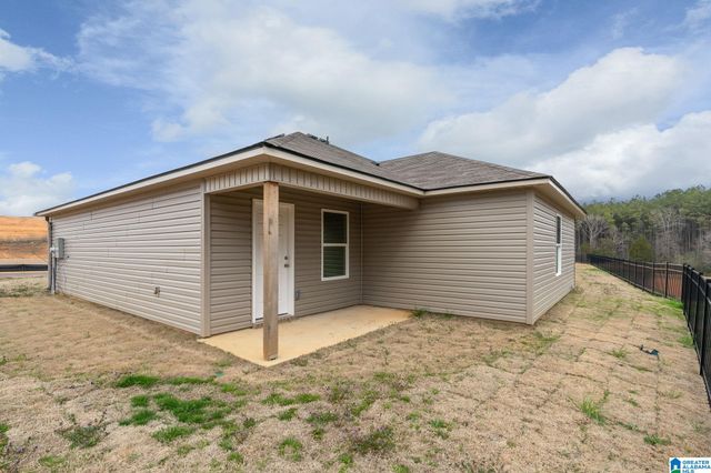 28 SKYLINE LOOP, Eastaboga, AL 36260