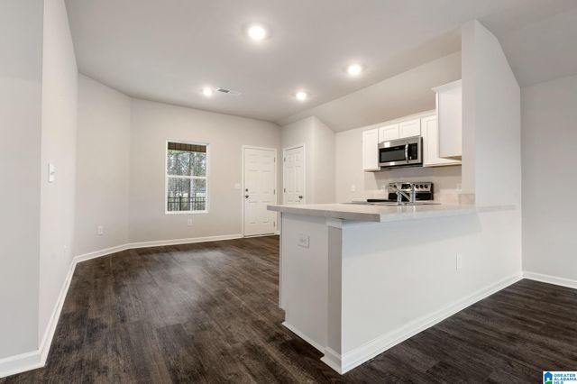 28 SKYLINE LOOP, Eastaboga, AL 36260