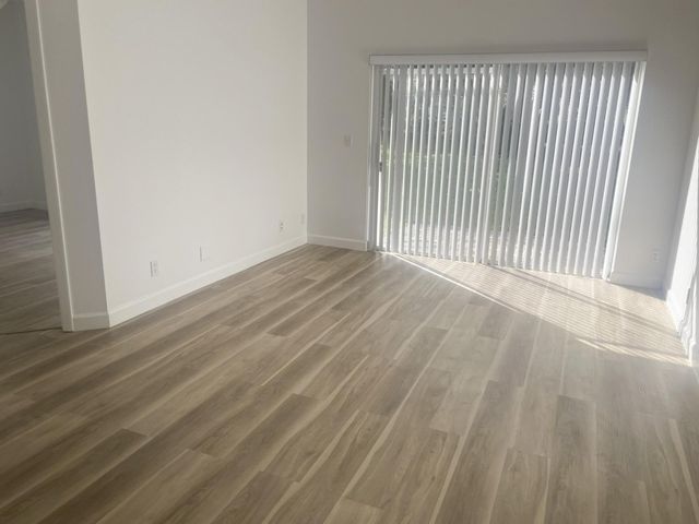 9888 Kamena Circle 55, Boynton Beach, FL 33436