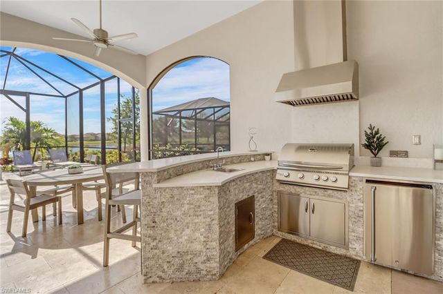 9412 Rapallo ST, Naples, FL 34119