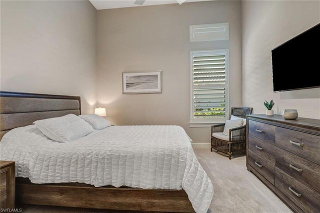 9412 Rapallo ST, Naples, FL 34119