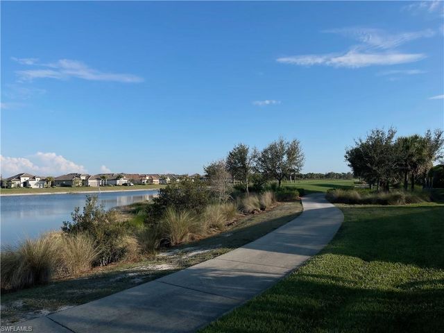 9412 Rapallo ST, Naples, FL 34119