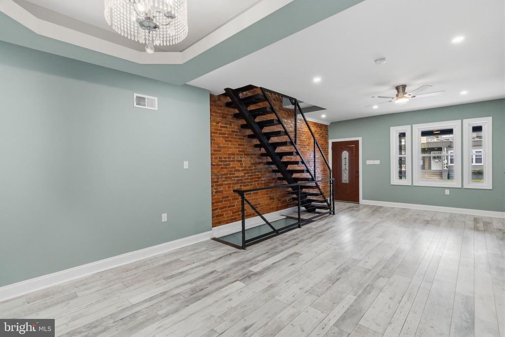 5916 LATONA ST, Philadelphia, PA 19143 — photo 3