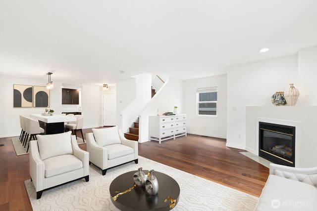 2428 NE 13th Street, Renton, WA 98056