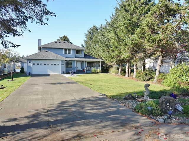 385 Eagle Nest Court SE, Ocean Shores, WA 98569