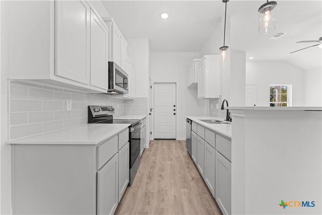 921 Ashwood Drive, Harker Heights, TX 76548