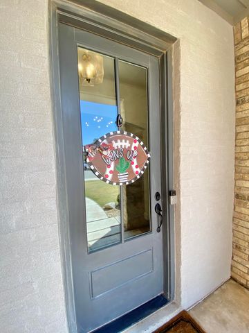 10903 Vicksburg Avenue, Lubbock, TX 79424