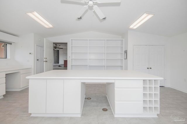 2201 Dupont Dr, Pensacola, FL 32503