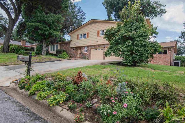 2201 Dupont Dr, Pensacola, FL 32503