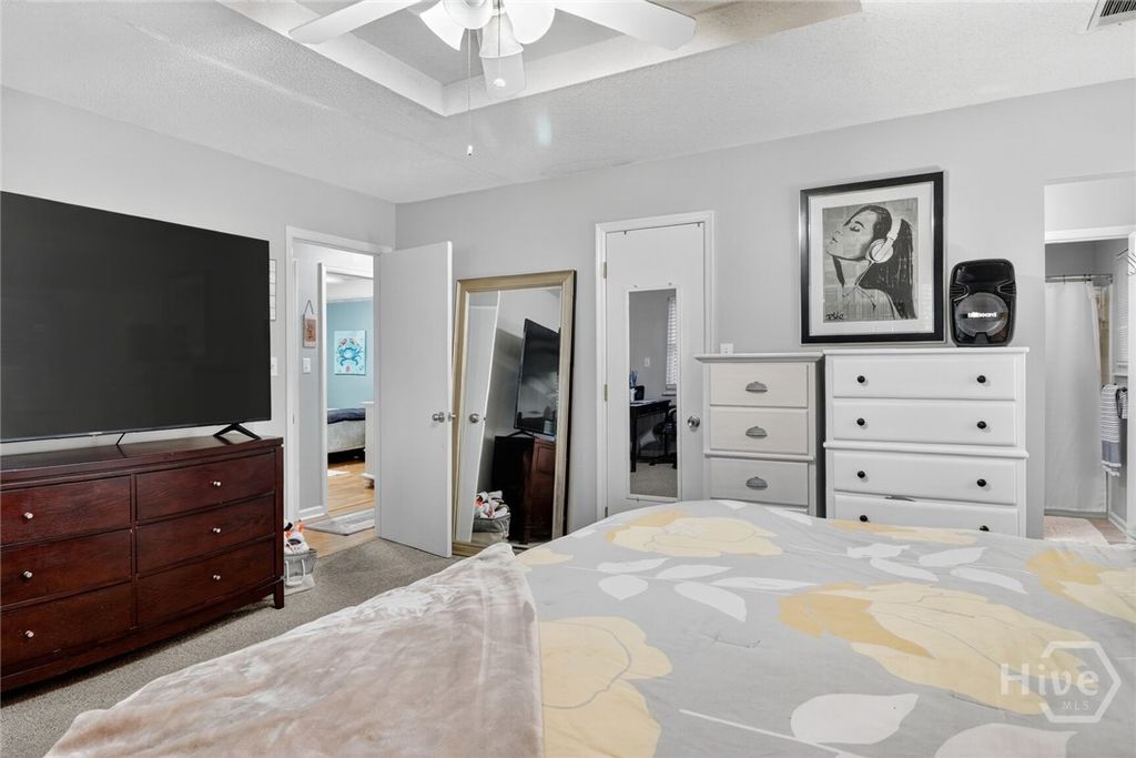 Image 13 of property listing at 113 Jones Avenue, Tybee Island, GA 31328