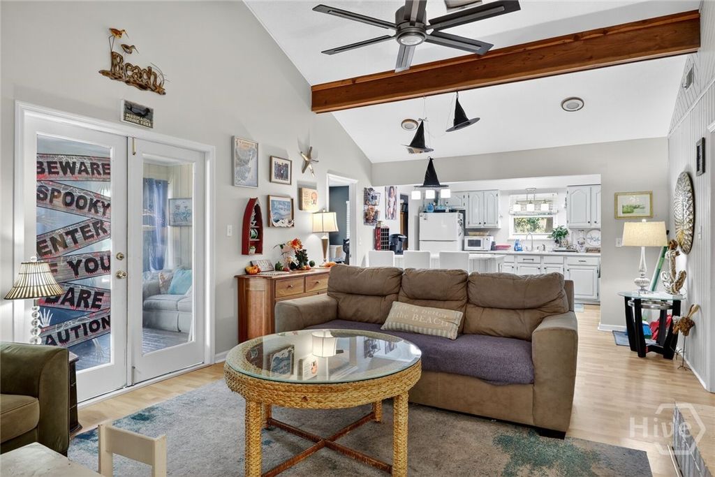 Image 2 of property listing at 113 Jones Avenue, Tybee Island, GA 31328