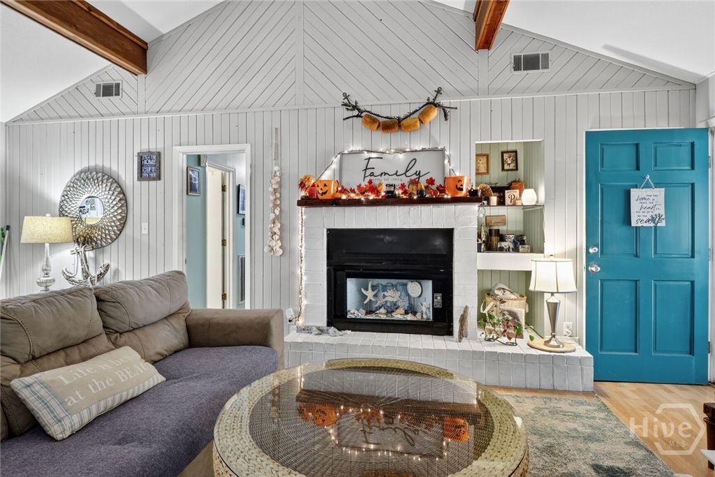 Image 3 of property listing at 113 Jones Avenue, Tybee Island, GA 31328