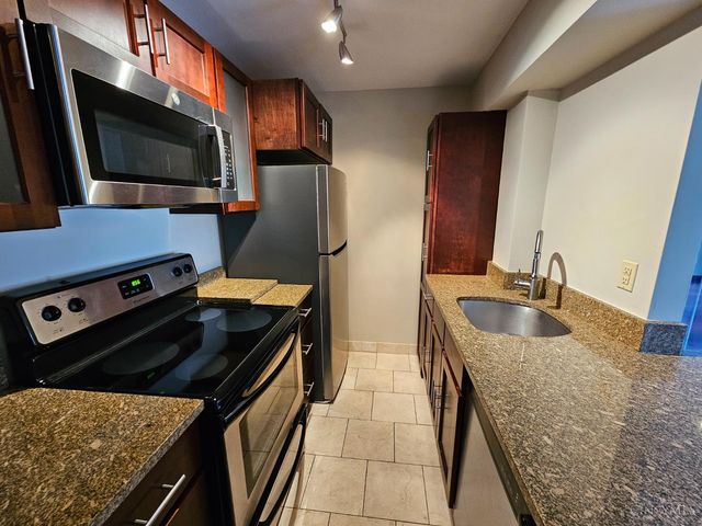 1815 Wm H Taft Road, Cincinnati, OH 45206