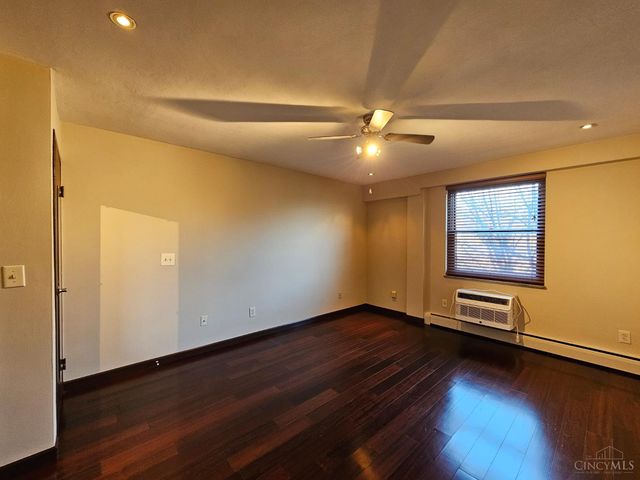 1815 Wm H Taft Road, Cincinnati, OH 45206